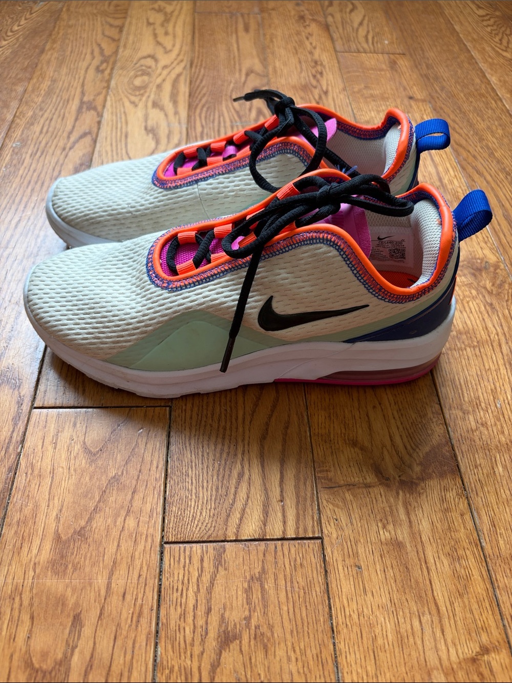 Nike Wmns Air Max Motion 2 ES1 'Fossil Multi'